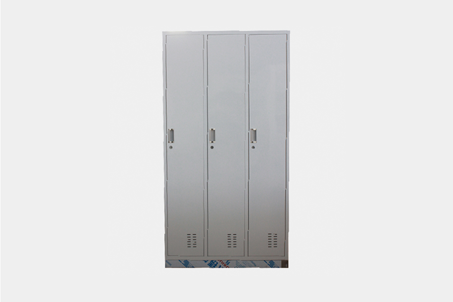 c8 不銹鋼做三門(mén)更衣柜(尺寸可定制)