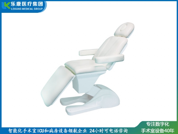 電動(dòng)手術(shù)臺(tái)（美容床）